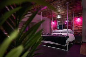 31B Urban Stays